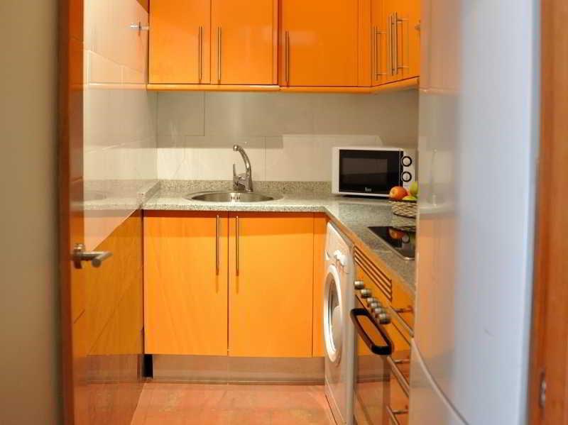 Gran Via Sol Apartamentos Madrid Kültér fotó